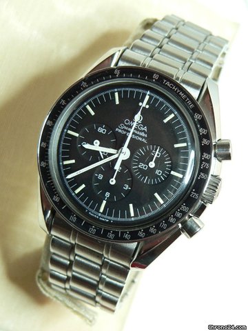 Omega Speedmaster Professional WATCHES 2