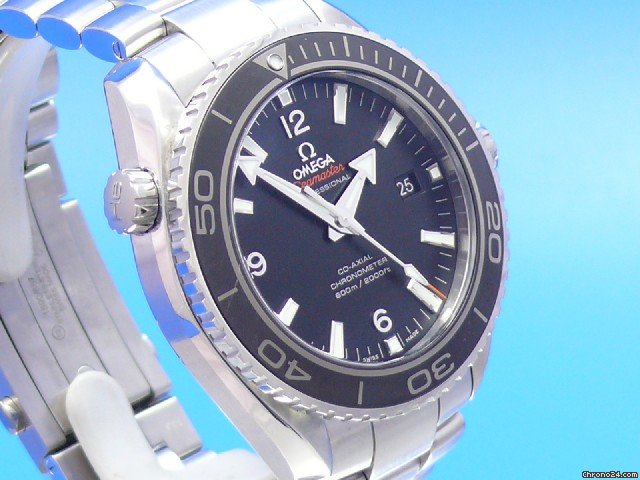replica Omega Seamaster Planet Ocean Keramik cal. 8500 Glasboden WATCHES 1