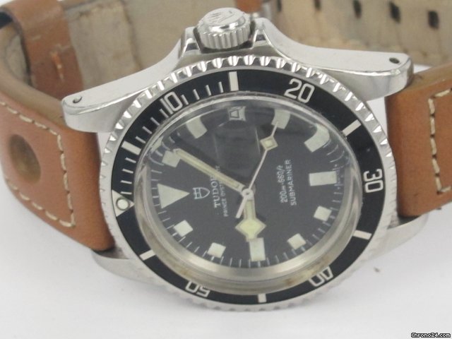 Tudor submariner date "snowflake"ref 94110 WATCHES 2