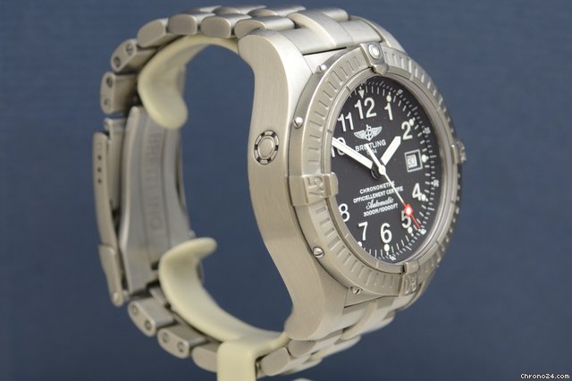 Breitling Avenger Titan Automatic WATCHES 2