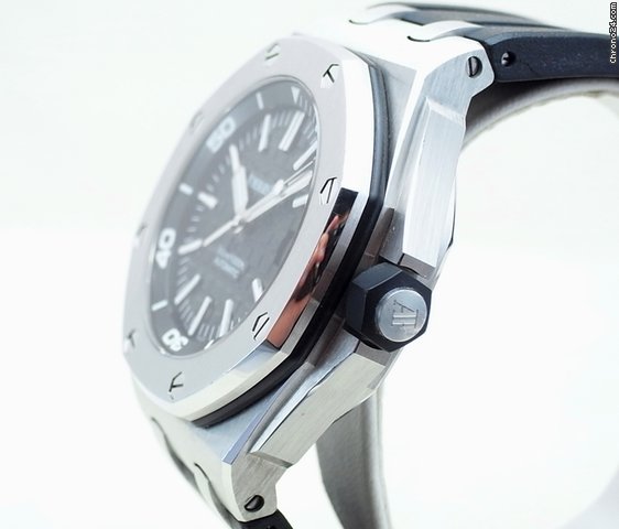 Audemars Piguet Royal Oak Offshore Diver WATCHES 2