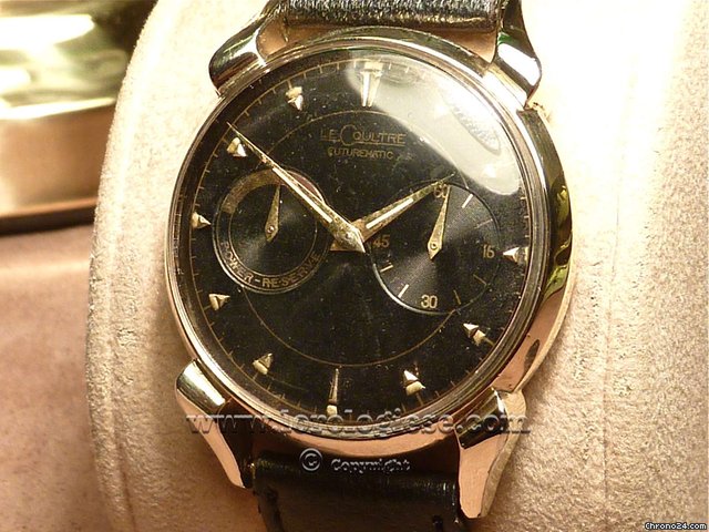 Jaeger-LeCoultre Futurmatic - Original, and Rare Black Dial WATCHES 2