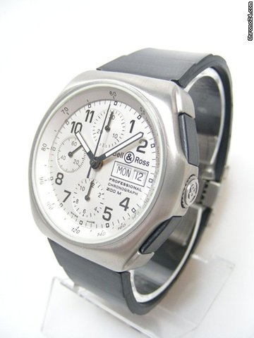 Bell & Ross Space 3 chronographe titanium and rubber/titane sur caoutchouc cadran silver dial WATCHES 2