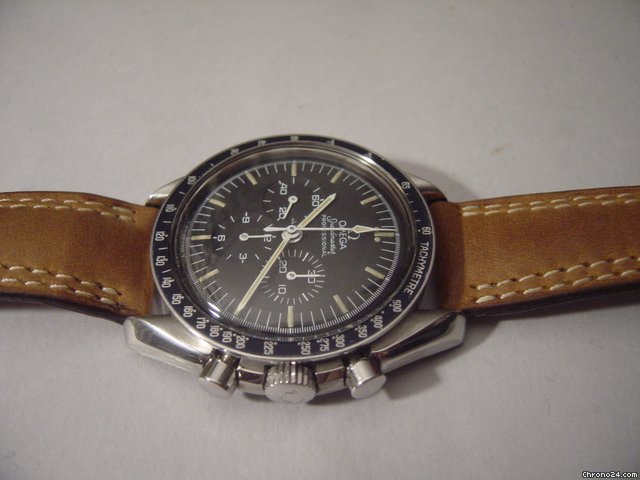 Omega Speedmaster Professional WATCHES 2