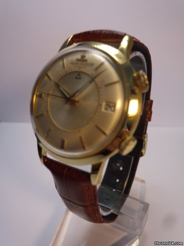 Jaeger-LeCoultre Memovox WATCHES 2
