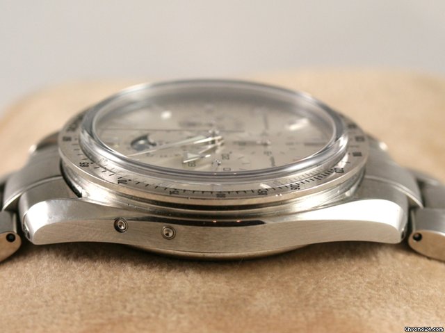 replica Omega Speedmaster Broad Arrow WATCHES 1