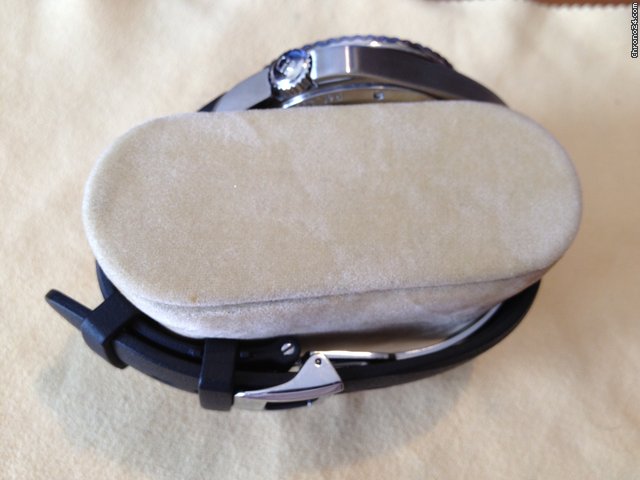 Girard Perregaux SEA HAWK II 42MM WATCHES 2