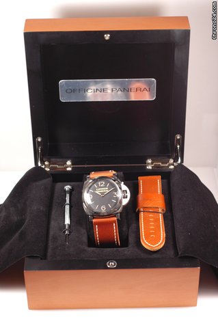 replica Panerai PAM 372 WATCHES 1