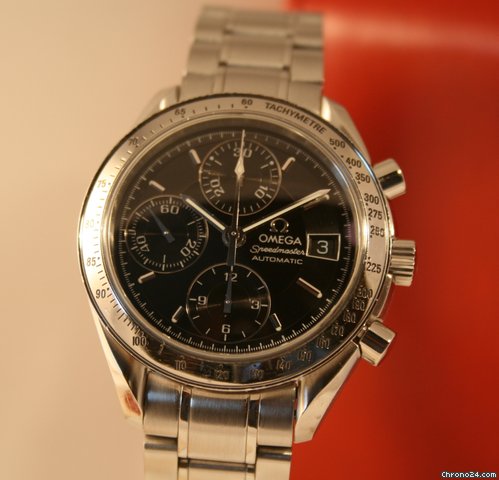 Omega Speedmaster Date Chronograph WATCHES 2