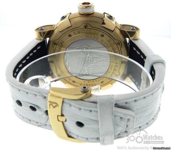 replica Romain Jerome Titanic-DNA 18K Rose Gold & White Ceramic Watch WATCHES 1