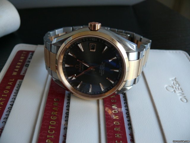 Omega Seamaster Aqua Terra St/Rose Gold Cal 8500 WATCHES 2