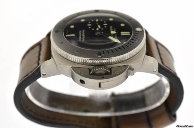 Panerai Luminor 1950 3 days Submersible PAM 305 WATCHES 2