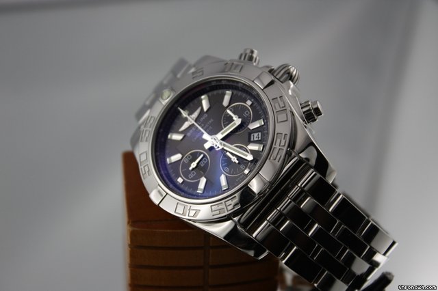 replica Breitling Chronomat 44 AB0110 Box u. Papiere aus 2012 WATCHES 1