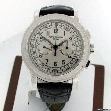 Patek Philippe 5070G Pre-owned WATCHES 2