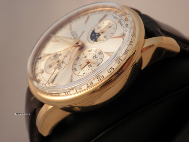 Wyler Vetta Moonphase Chronograph WATCHES 2