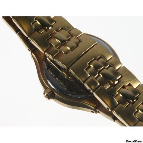 Maurice Lacroix Damenuhr vergoldet WATCHES 2
