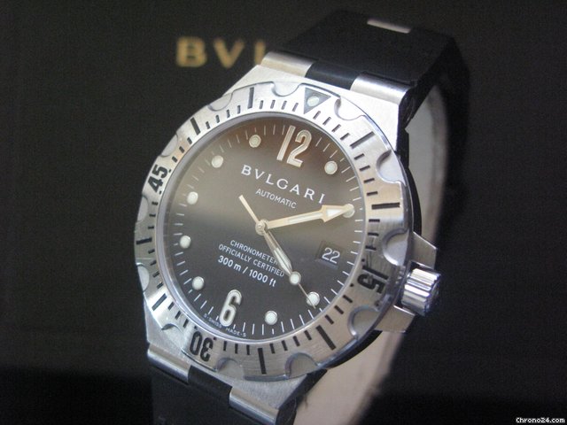 replica Bulgari DIAGONO PROFESSIONAL SCUBA DIVING AUTOMATIC 300M/1000FT SD40 WATCHES 1