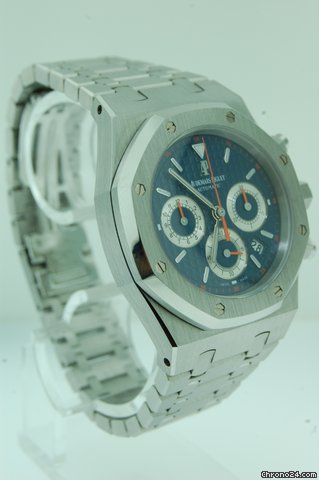 Audemars Piguet ROYAL OAK CHRONOGRAPH AUTOMATIC NEW STYLE BLUE DIAL STEEL WATCHES 2