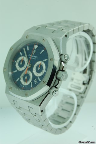 replica Audemars Piguet ROYAL OAK CHRONOGRAPH AUTOMATIC NEW STYLE BLUE DIAL STEEL WATCHES 1