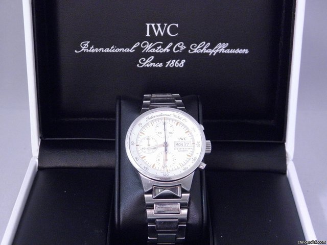 IWC -SCHAFFHAUSEN Chronograph Stahl WATCHES 2