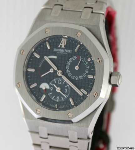 Audemars Piguet Royal Oak Dual Time WATCHES 2