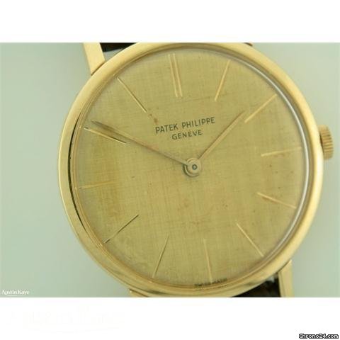 Patek Philippe Calatrava 18ct gold manual on strap WATCHES 2
