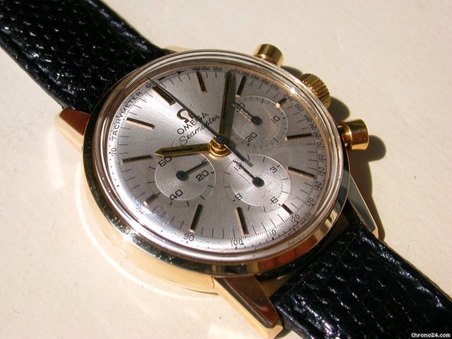 Omega Seamaster Chronograph Gelbgold aus den 60er Jahren WATCHES 2