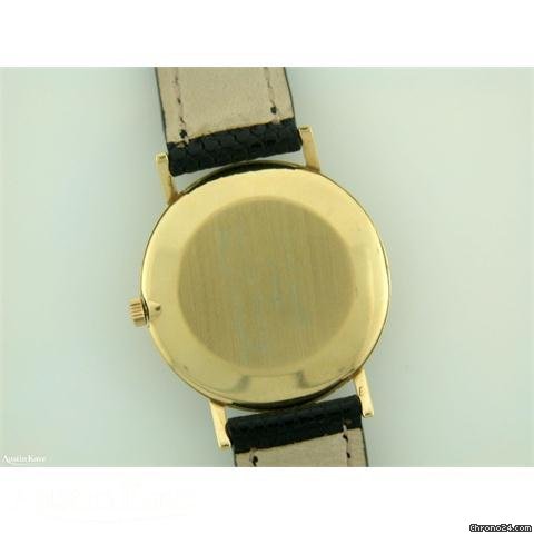 Patek Philippe Mid-Size 18ct gold manual on strap WATCHES 2