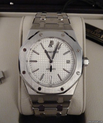 Audemars Piguet Royal Oak Jumbo WATCHES 2