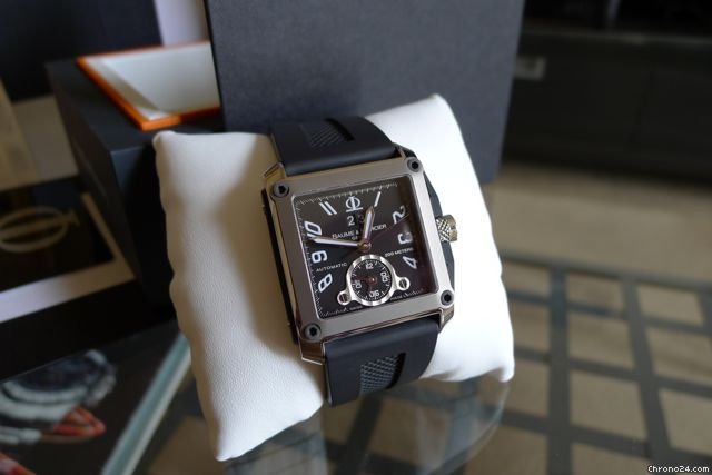 Baume & Mercier 8749 Watches Watch