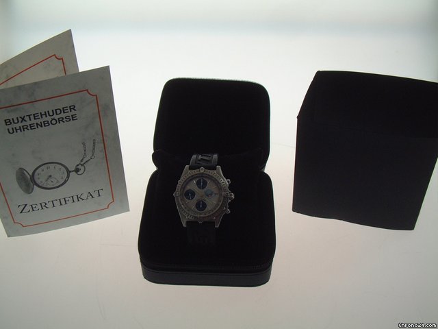 Breitling Chronomat "BLUE IMPULSE" - LIMITED EDITION 1000 WATCHES 2