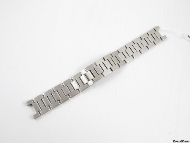 replica Cartier Parha WATCHES 1