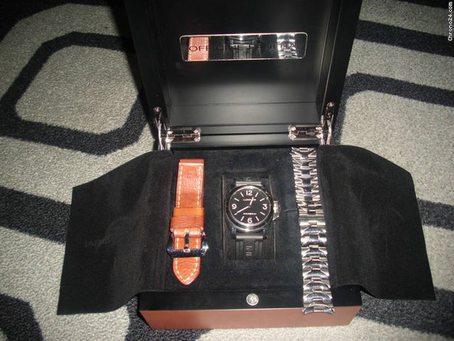 Panerai luminor base WATCHES 2