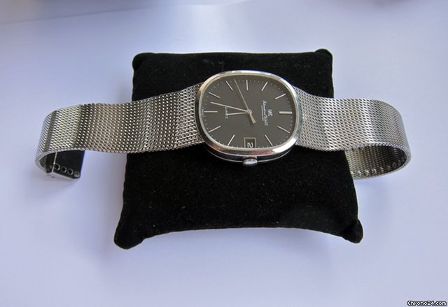 IWC Quartz WATCHES 2