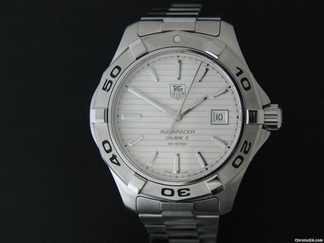 TAG Heuer Aquaracer Calibre 5 WATCHES 2