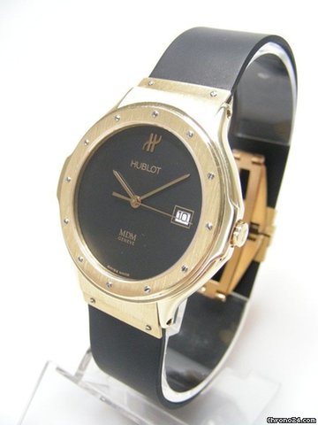 Hublot MDM yellow gold on rubber/or jaune sur caoutchouc cadran noir/black dial WATCHES 2
