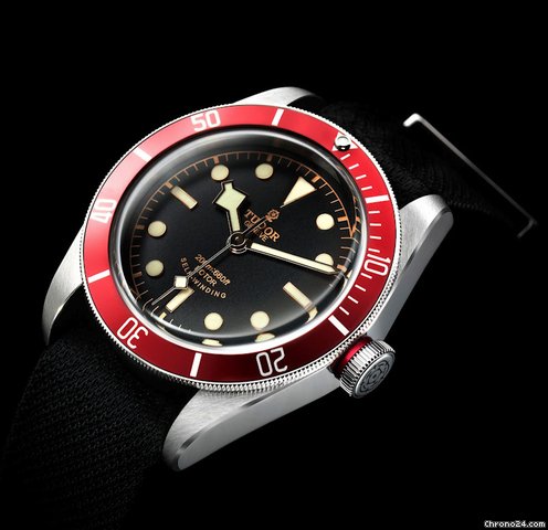 replica Tudor Heritage Black Bay NEUES Model Neu & verklebt AUGUST 2012 WATCHES 1