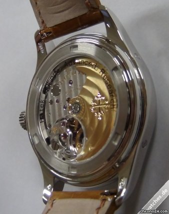 Patek Philippe Annual Calender - 5450 P WATCHES 2