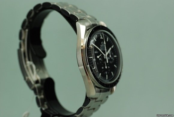 replica Omega Speedmaster Moonwatch WATCHES 1