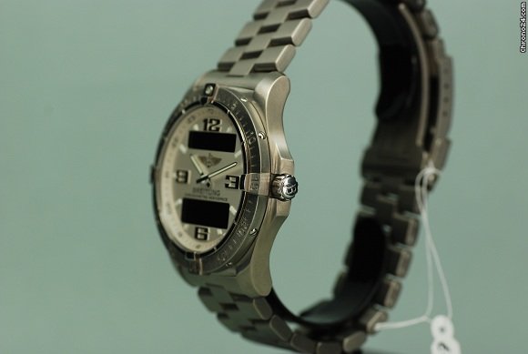 Breitling Aerospace (€ 2.180,- ex. V.A.T.) WATCHES 2