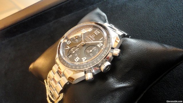 Omega UNGETRAGENE Speedmaster Chronometer WATCHES 2