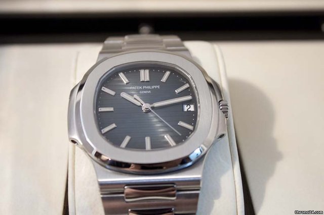 Patek Philippe 5711/1A Watches Watch