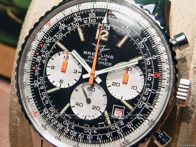 replica Breitling Navitimer Date Ref. 8806 / 7806 Rare Transitional Model WATCHES 1