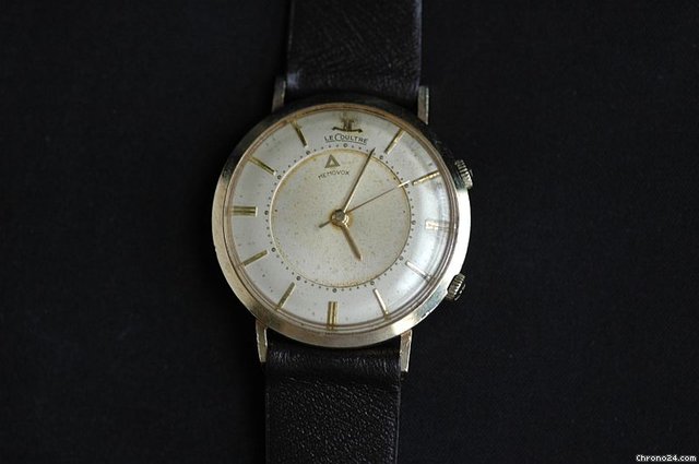 Jaeger-LeCoultre Memovox WATCHES 2