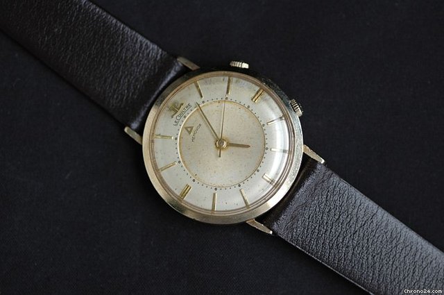 replica Jaeger-LeCoultre Memovox WATCHES 1