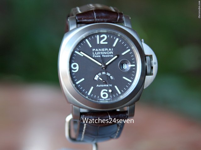 replica Panerai PAM 57 D Luminor Marina Power Reserve Titanium Tobacco Hobnail Dial 44 mm WATCHES 1 