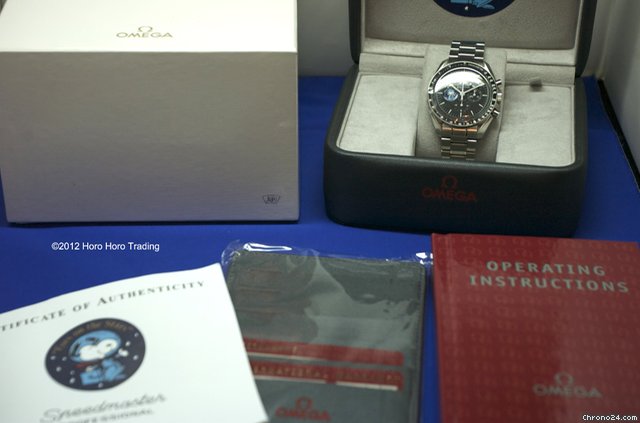 Omega Speedmaster Professional "Snoopy" New Old Stock WATCHES 2