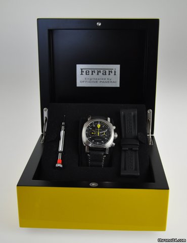 Panerai Ferrari Chronogarph WATCHES 2